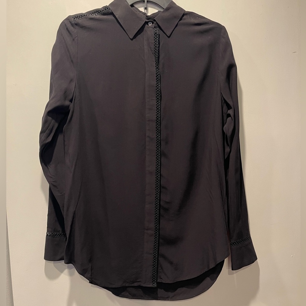 Two50Two by ZOA Black Rayon Crochet Lace Button-Down Blouse Size S EUC